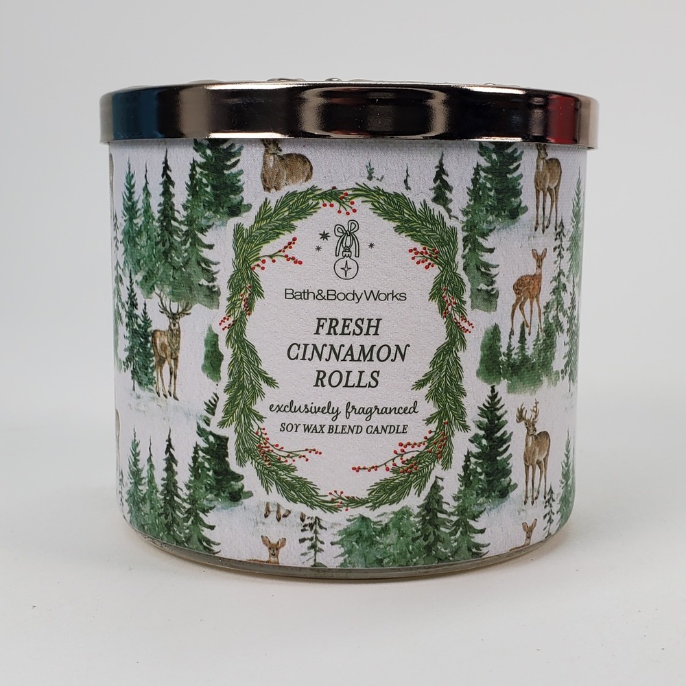 Bath & Body Works Fresh Cinnamon Rolls 3-Wick Candle 14.5oz Winter Deer Jar